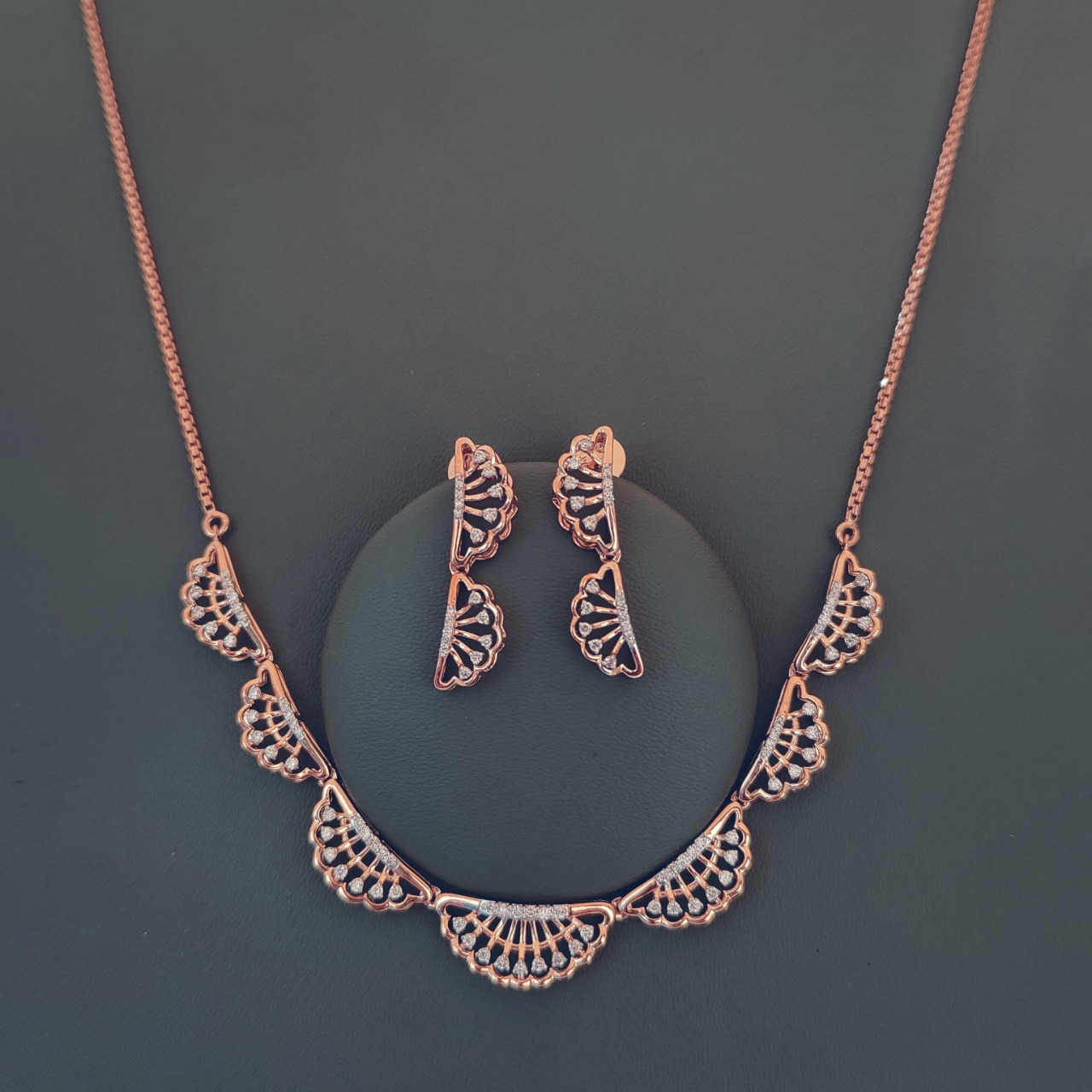 NECKLACE SET